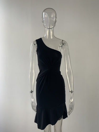 One-shoulder Kink Dress